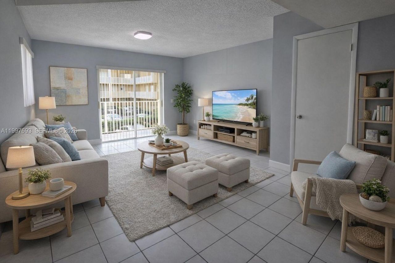 2630 W 76th St, Unit 201, Hialeah, FL 33016 Photo