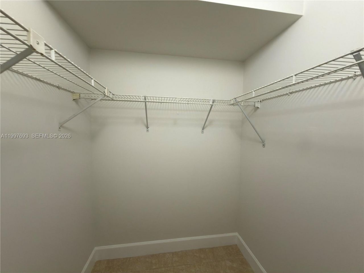 2630 W 76th St, Unit 201, Hialeah, FL 33016 Photo