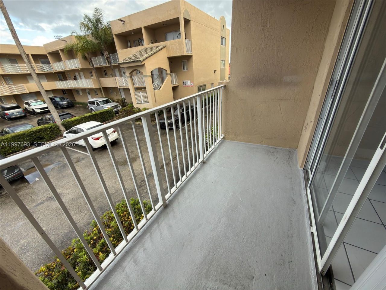 2630 W 76th St, Unit 201, Hialeah, FL 33016 Photo