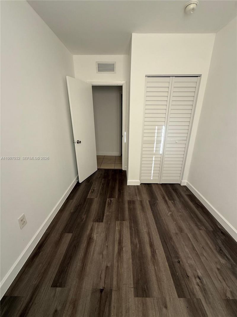 253 NW 48th St, Unit /, Miami, FL 33127 Photo