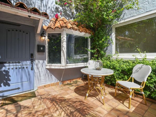 605 N Lakeside Drive, Lake Worth Beach, FL 33460