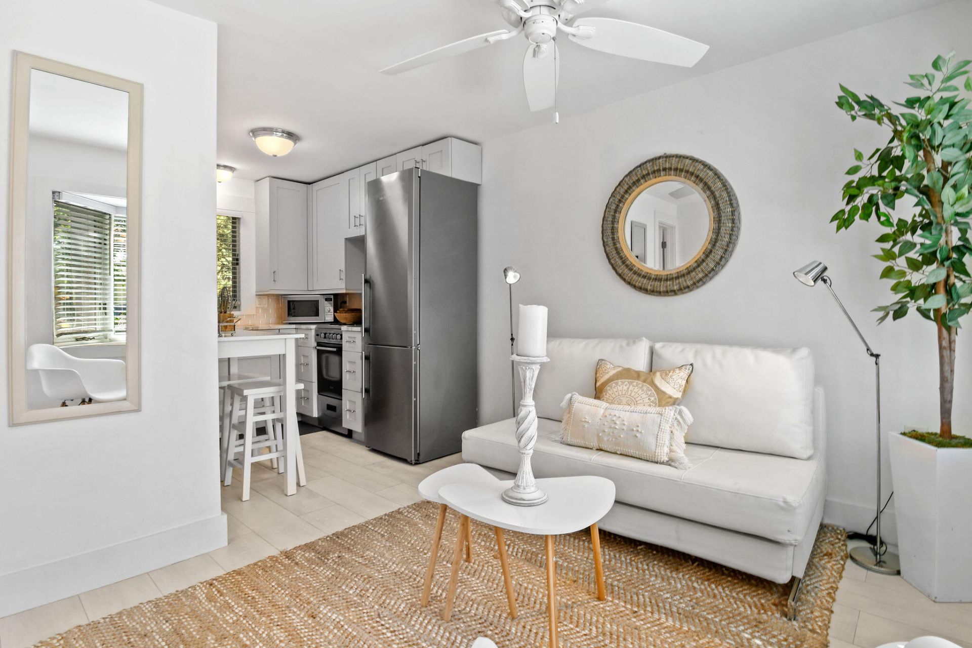 605 N Lakeside Drive, Lake Worth Beach, FL 33460 Photo