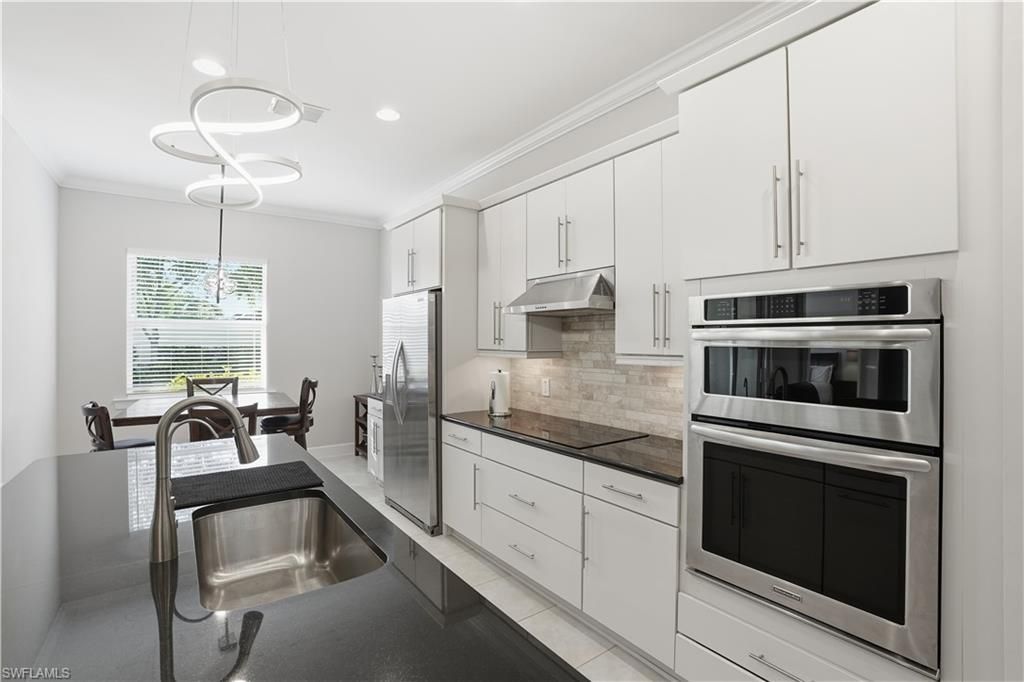 9328 Fieldstone Ln, Naples, FL 34120 Photo