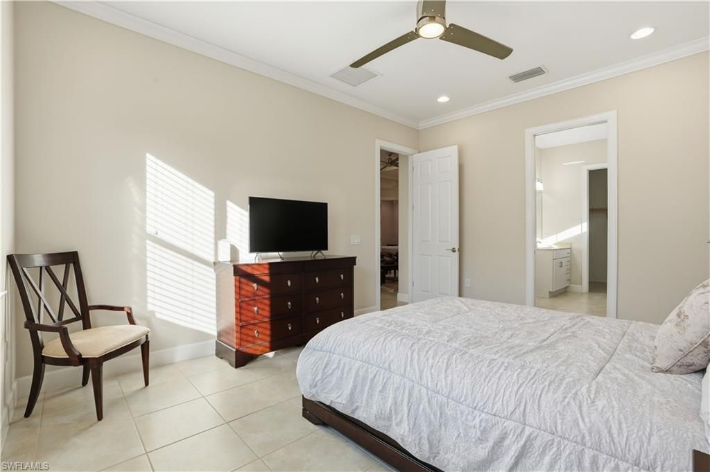 9328 Fieldstone Ln, Naples, FL 34120 Photo