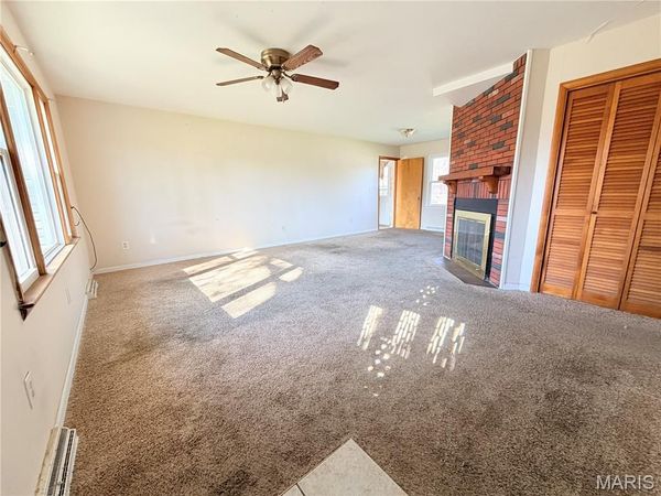 1632 Churchill Place , Mexico, MO 65265