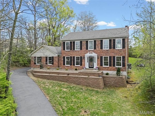 4212 Weatherton Place , St Charles, MO 63304