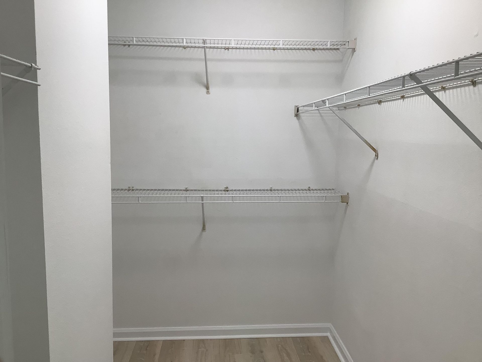 700 Daniel Ellis Drive Photo 13