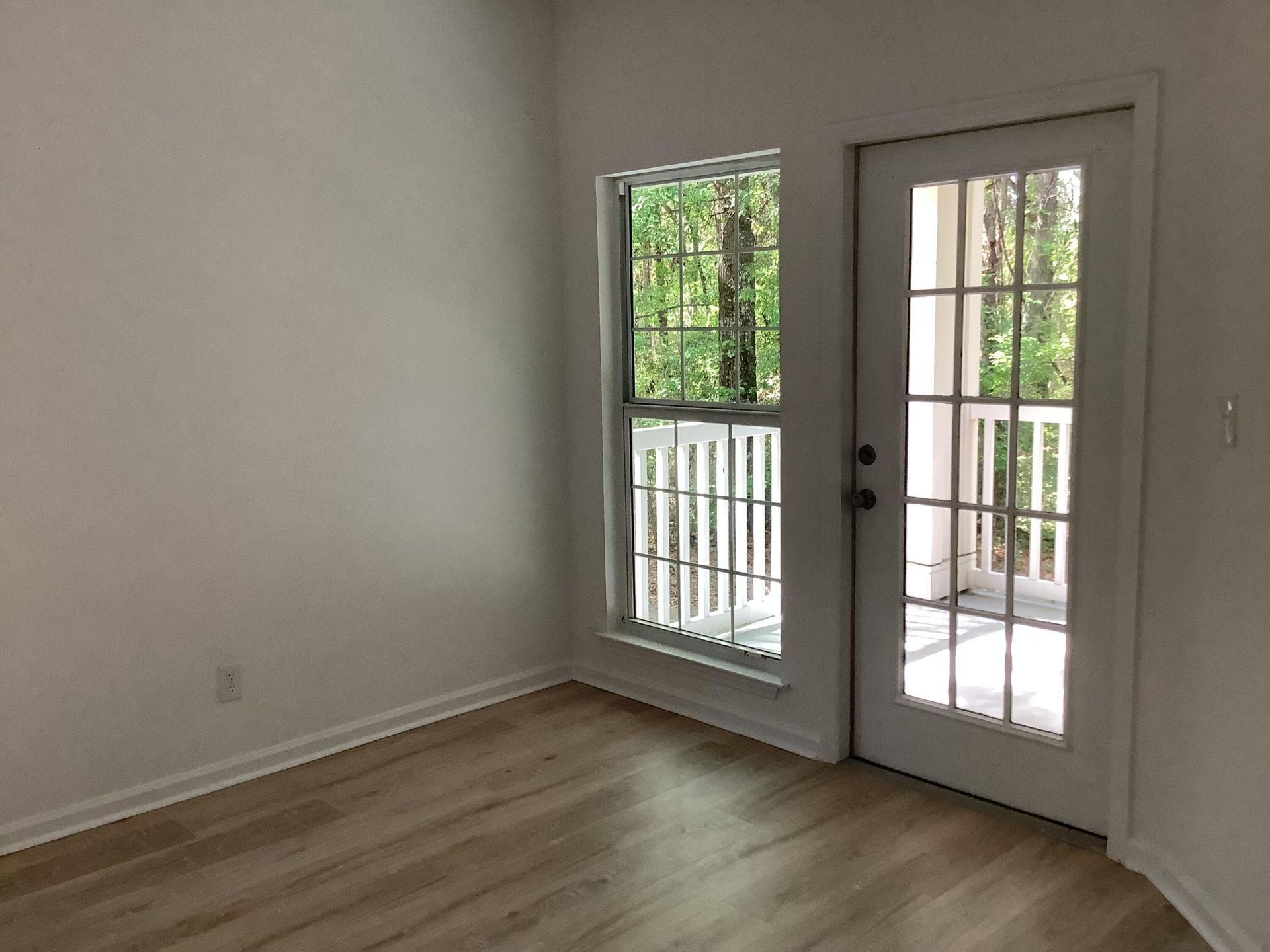 700 Daniel Ellis Drive Photo 9