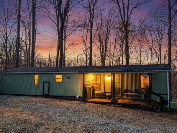 109 Whisperridge CT, Moneta, VA 24121