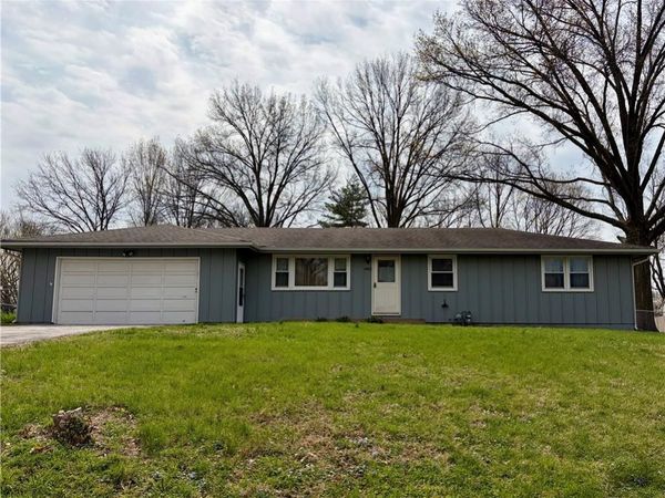 4903 NW 60th Street, Kansas City, MO 64151