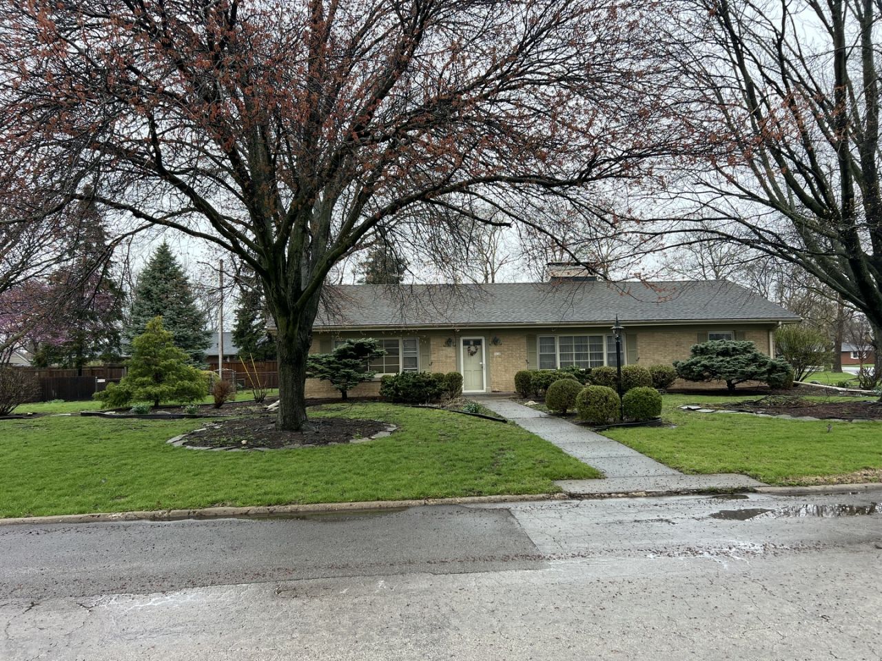 2118 Eastgate Place , Bloomington, IL 61701 Main Photo