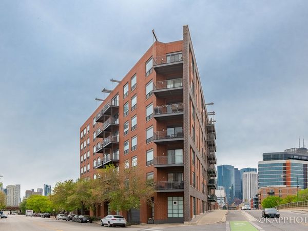 859 W Erie Street , Unit 501, Chicago, IL 60642