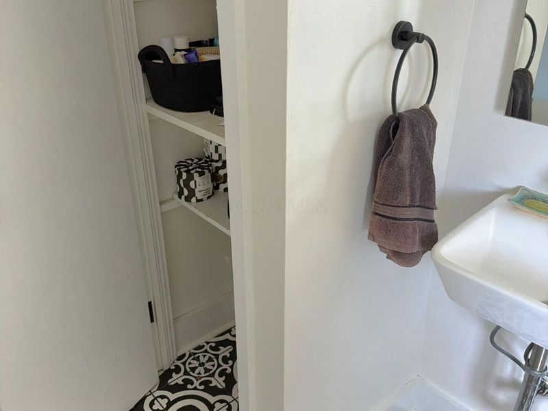 717 N High Street, Lancaster, OH 43130 Photo 10