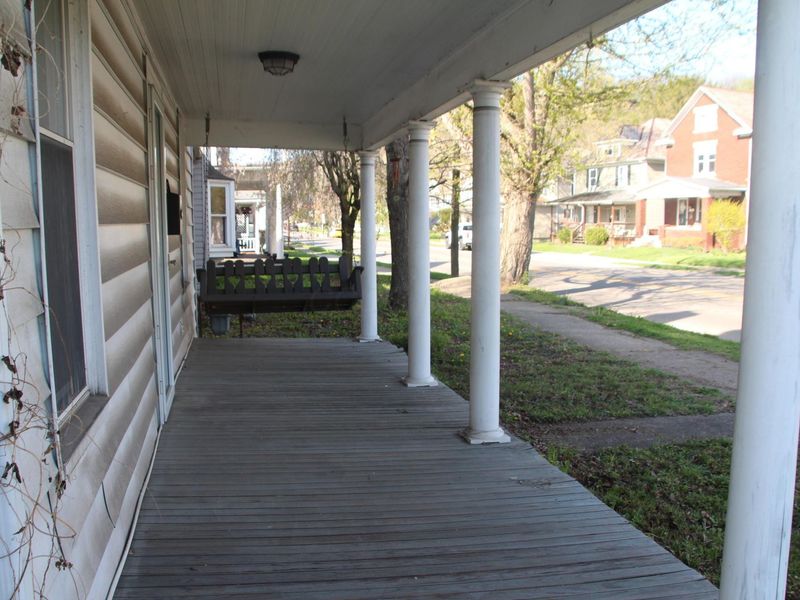 717 N High Street, Lancaster, OH 43130 Photo 2