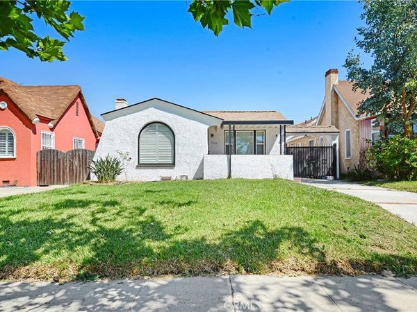 7422 Brighton, Los Angeles, CA 90047