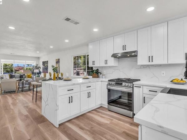 4708 Portola Dr, Fremont, CA 94536