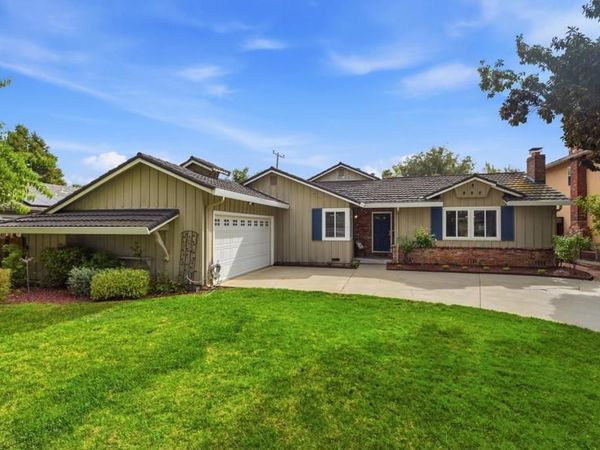 728 S Genevieve Lane, San Jose, CA 95128