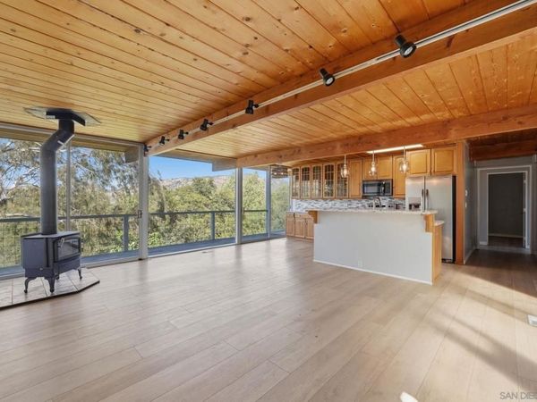 11819 Johnson Lake Road, Lakeside, CA 92040