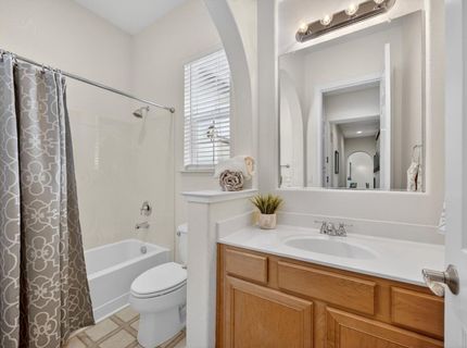 5204 Crown Bench Cir, Elk Grove, CA 95757 Photo