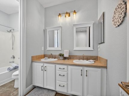 5204 Crown Bench Cir, Elk Grove, CA 95757 Photo