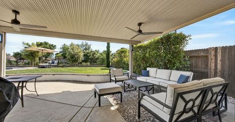 5204 Crown Bench Cir, Elk Grove, CA 95757 Photo