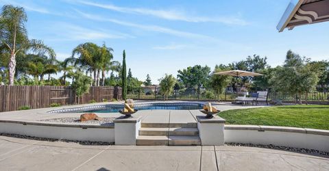 5204 Crown Bench Cir, Elk Grove, CA 95757 Photo