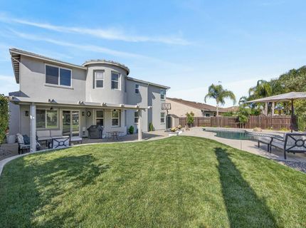 5204 Crown Bench Cir, Elk Grove, CA 95757 Photo