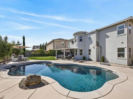 5204 Crown Bench Cir, Elk Grove, CA 95757 Photo