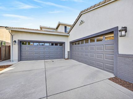 5204 Crown Bench Cir, Elk Grove, CA 95757 Photo