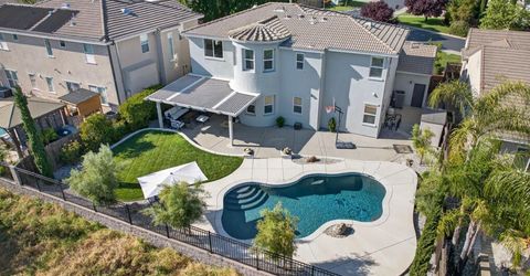 5204 Crown Bench Cir, Elk Grove, CA 95757 Photo