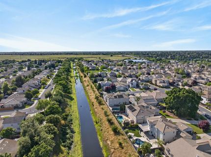 5204 Crown Bench Cir, Elk Grove, CA 95757 Photo