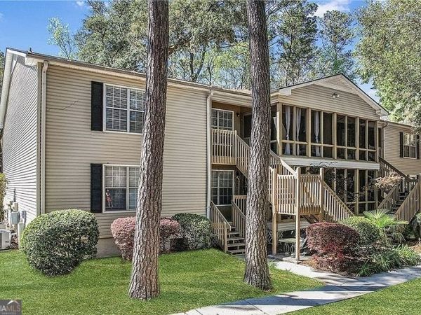 401 N Cromwell Road, Unit T6, Savannah, GA 31410