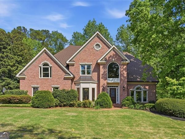 880 Randall Court NW, Marietta, GA 30064