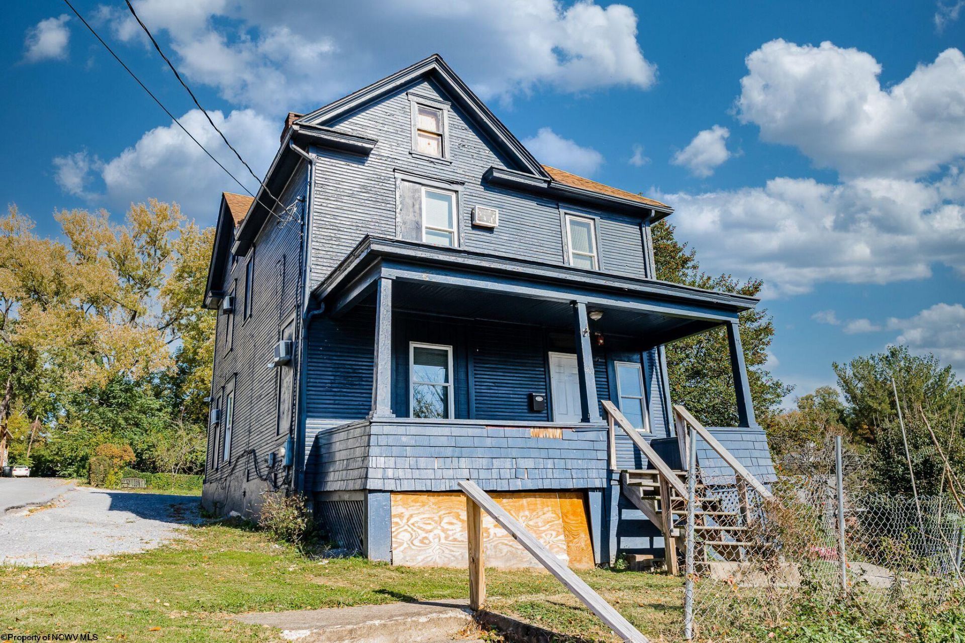 400 Fife Avenue, Morgantown, WV 26505 Main Photo