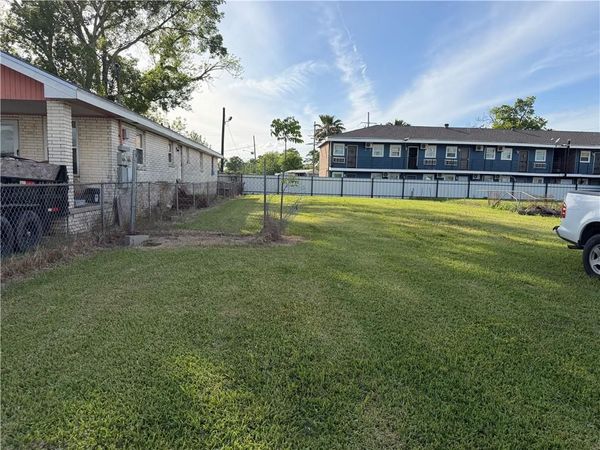 1000 S BENGAL Road, Metairie, LA 70003