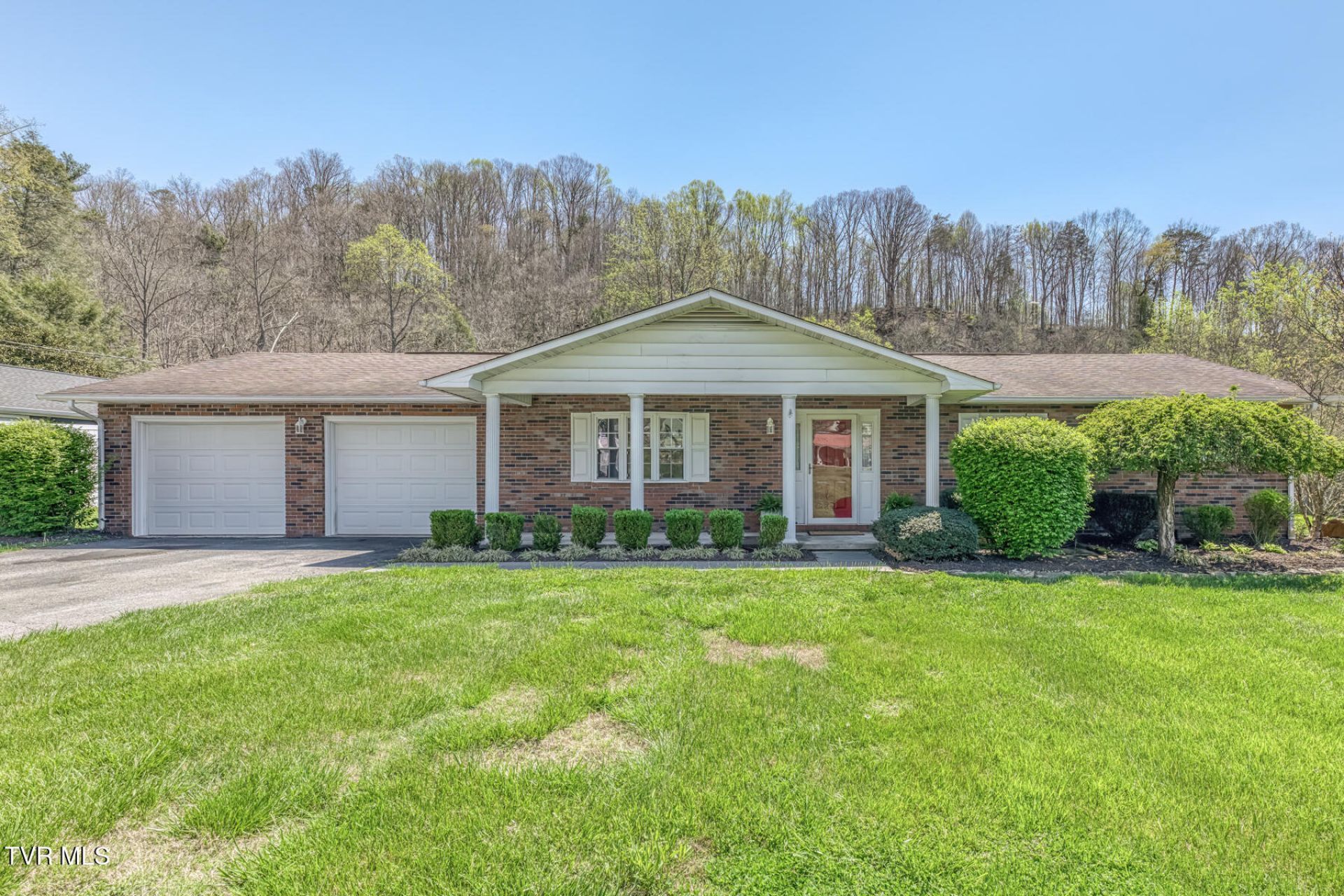 1658 State Highway 91, Elizabethton, TN 37643 Main Photo