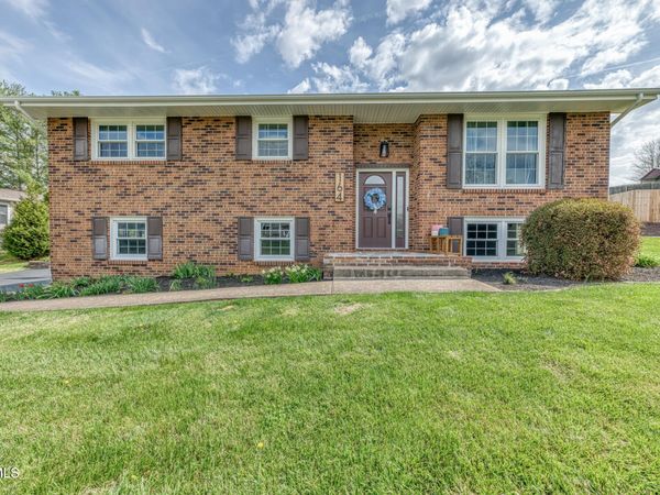 164 Patriot Circle, Bristol, VA 24201