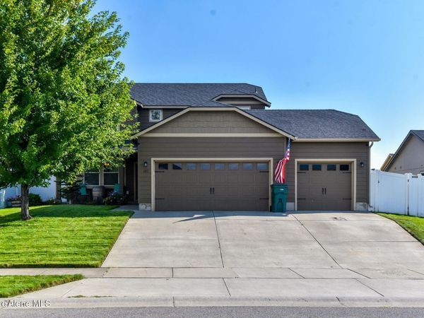 6012 W Twister RD, Rathdrum, ID 83858