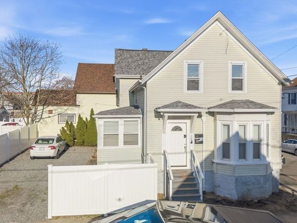 28 Borden St, New Bedford, MA 02740
