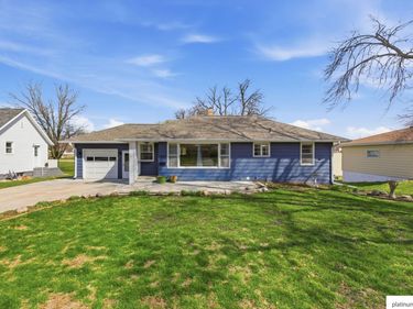 2052 Park Street , Blair, NE 68008