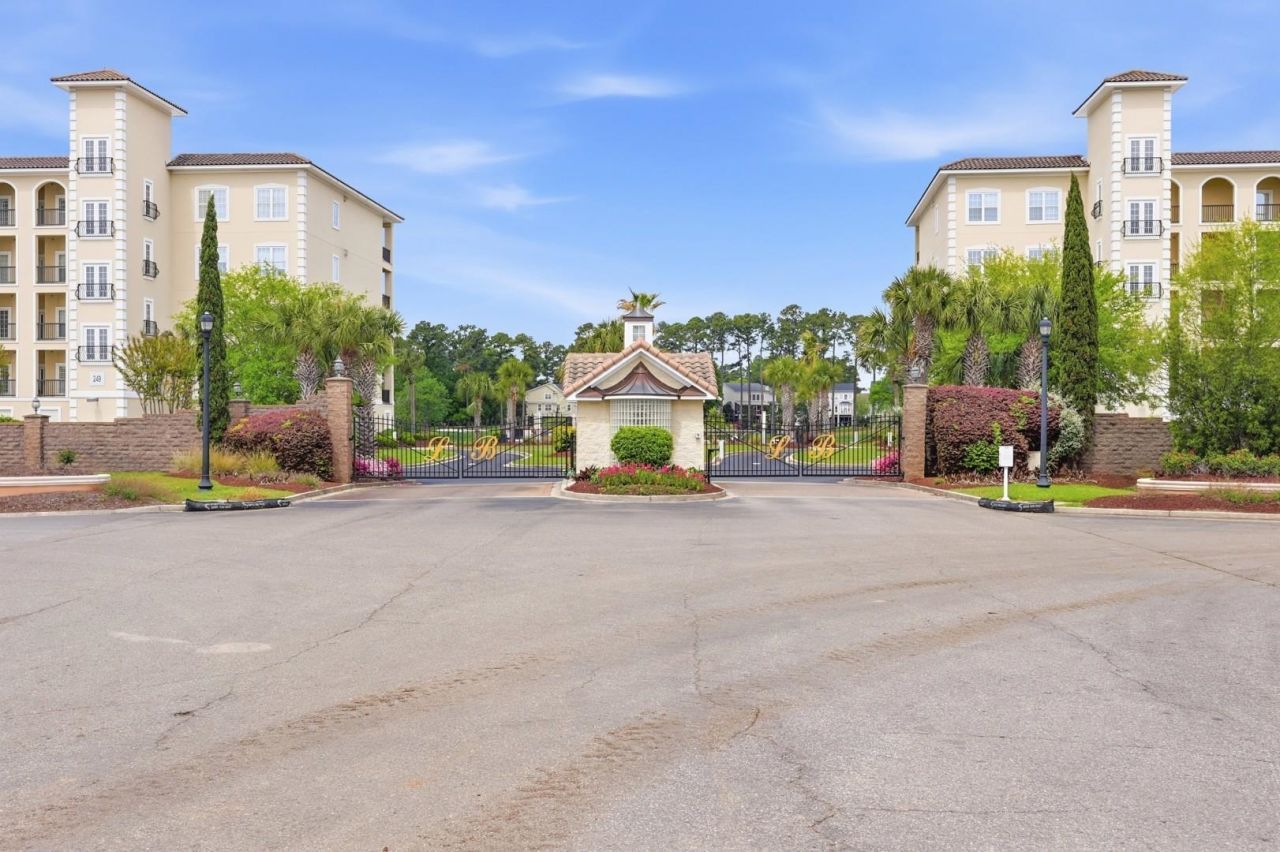 257 Venice Way Photo 23