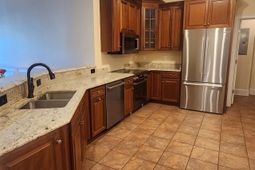 257 Venice Way photo 4