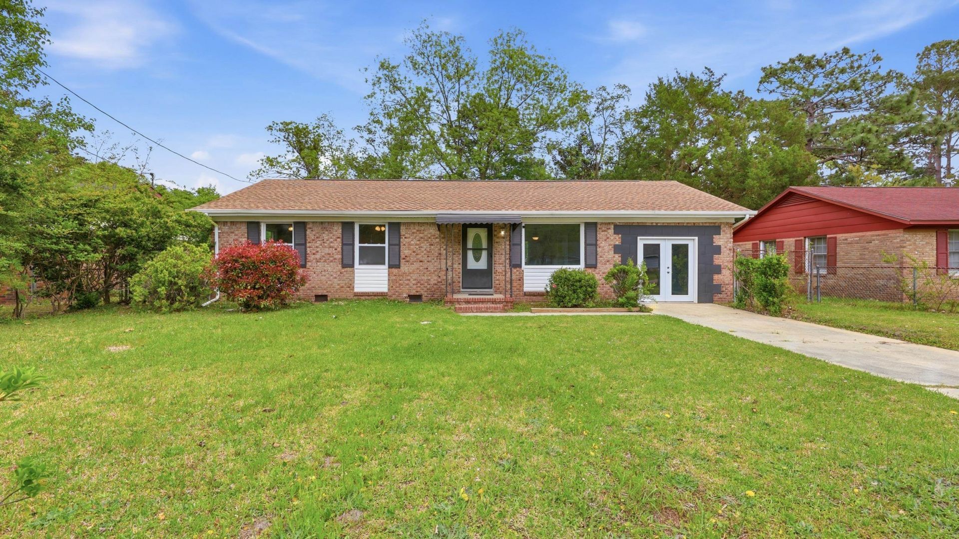 480 Lincolnshire Dr. Photo 1