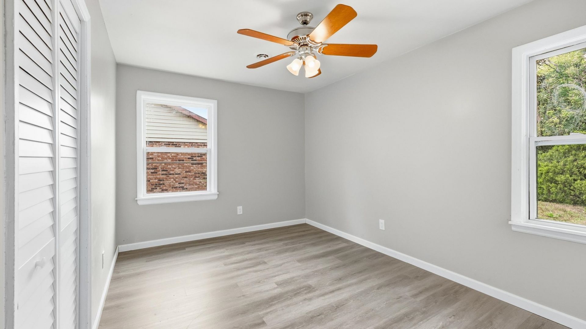 480 Lincolnshire Dr. Photo 10