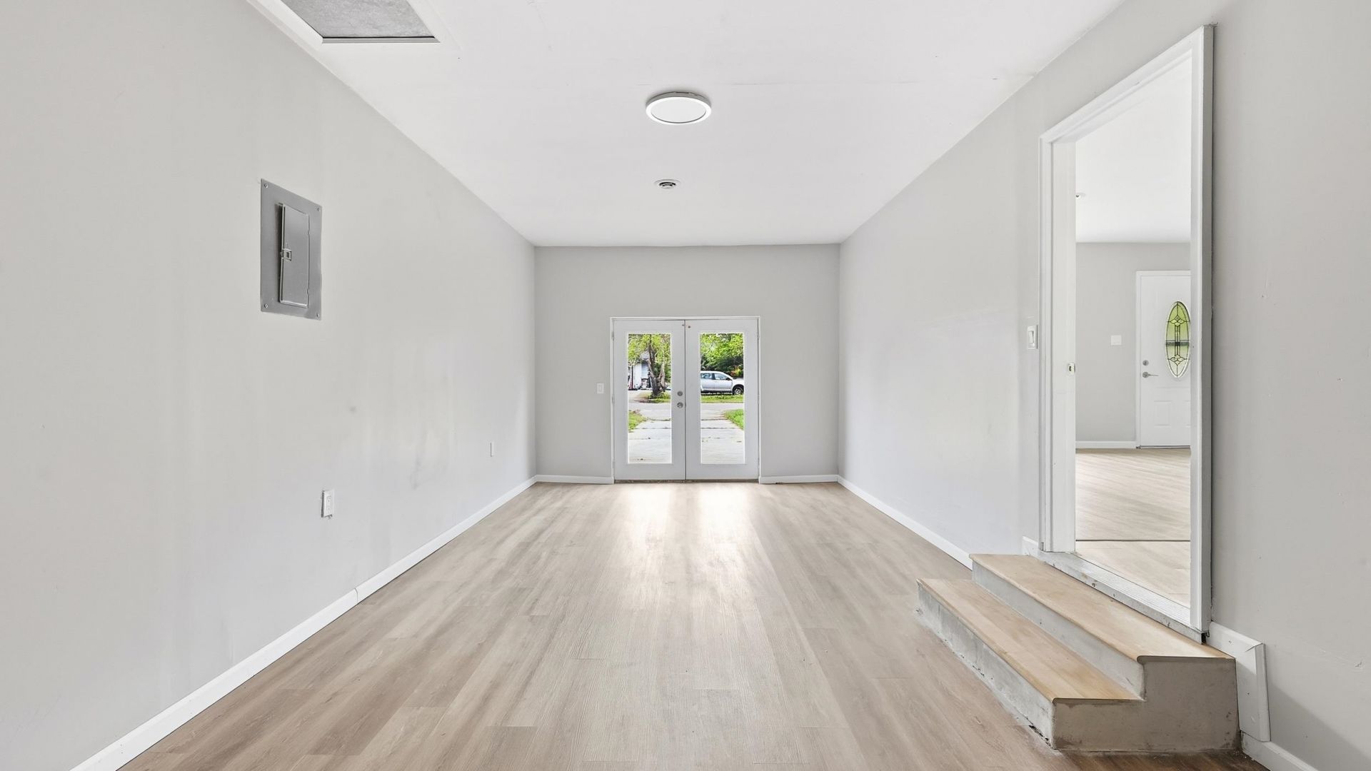 480 Lincolnshire Dr. Photo 16