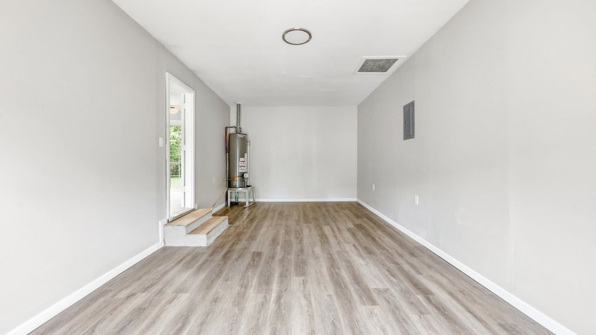 480 Lincolnshire Dr. Photo 17