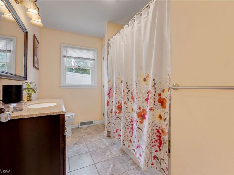 9391 Infirmary Road, Mantua, OH 44255 Photo 10