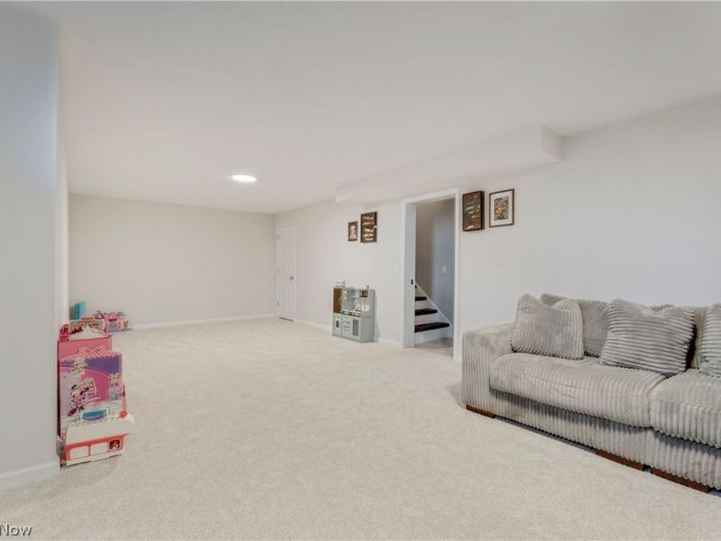 9391 Infirmary Road, Mantua, OH 44255 Photo 13