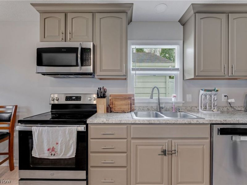 9391 Infirmary Road, Mantua, OH 44255 Photo 3