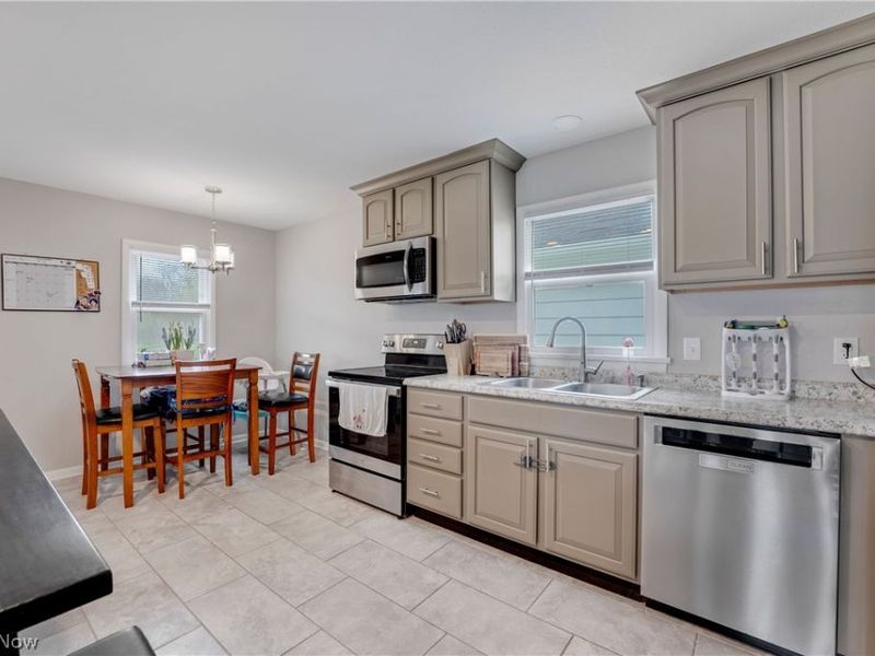 9391 Infirmary Road, Mantua, OH 44255 Photo 4